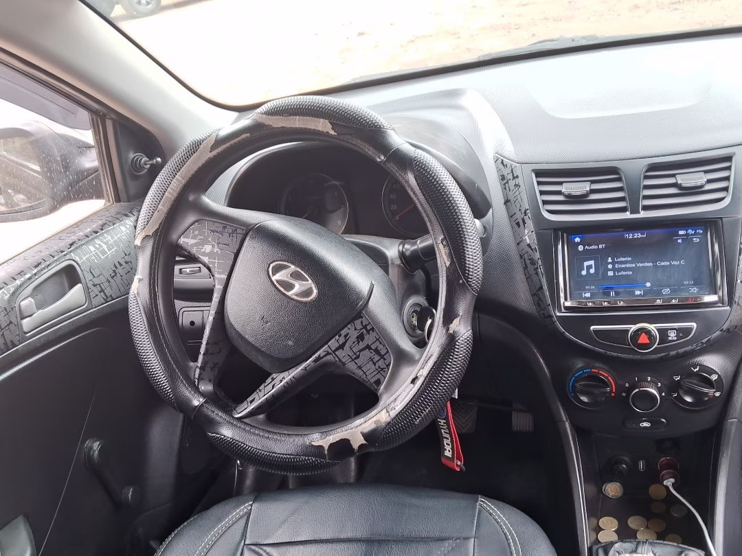 HYUNDAI ACCENT 2017 MOD 2018 — foto 5