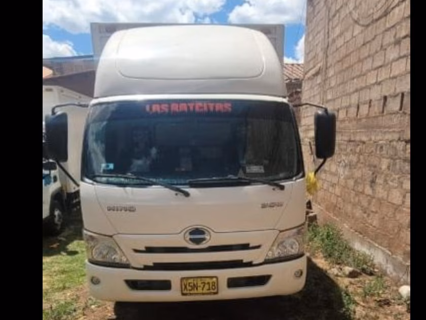 HINO DUTRO 2024 — foto 2