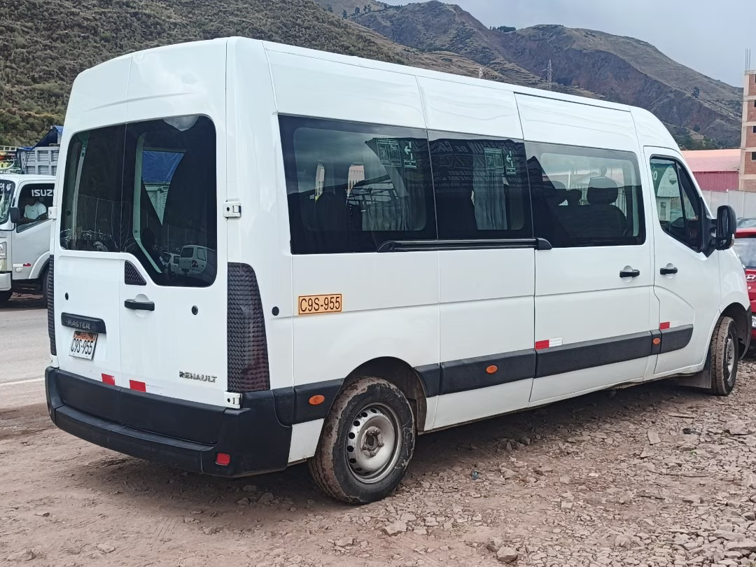 RENAULT MASTER 2015 — foto 2