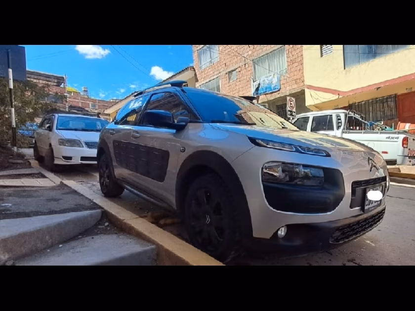 CITROEN C4 2018 — foto 6