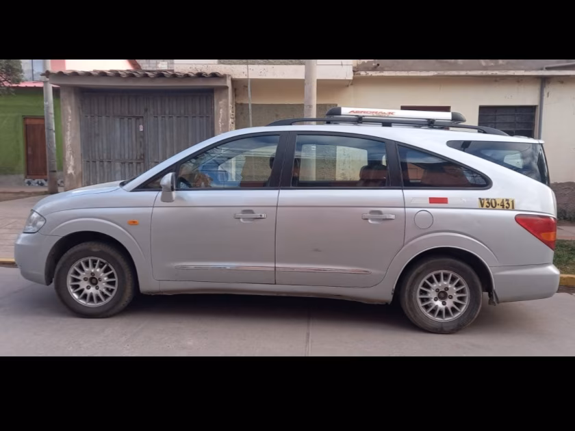 SSANGYONG STAVIC MEC 2011 MOD 2012 — foto 3