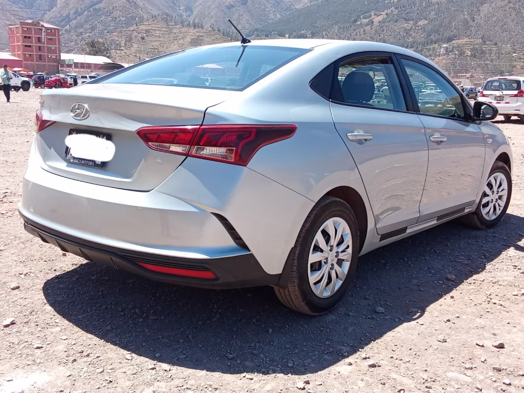 HYUNDAI ACCENT 2022 — foto 4