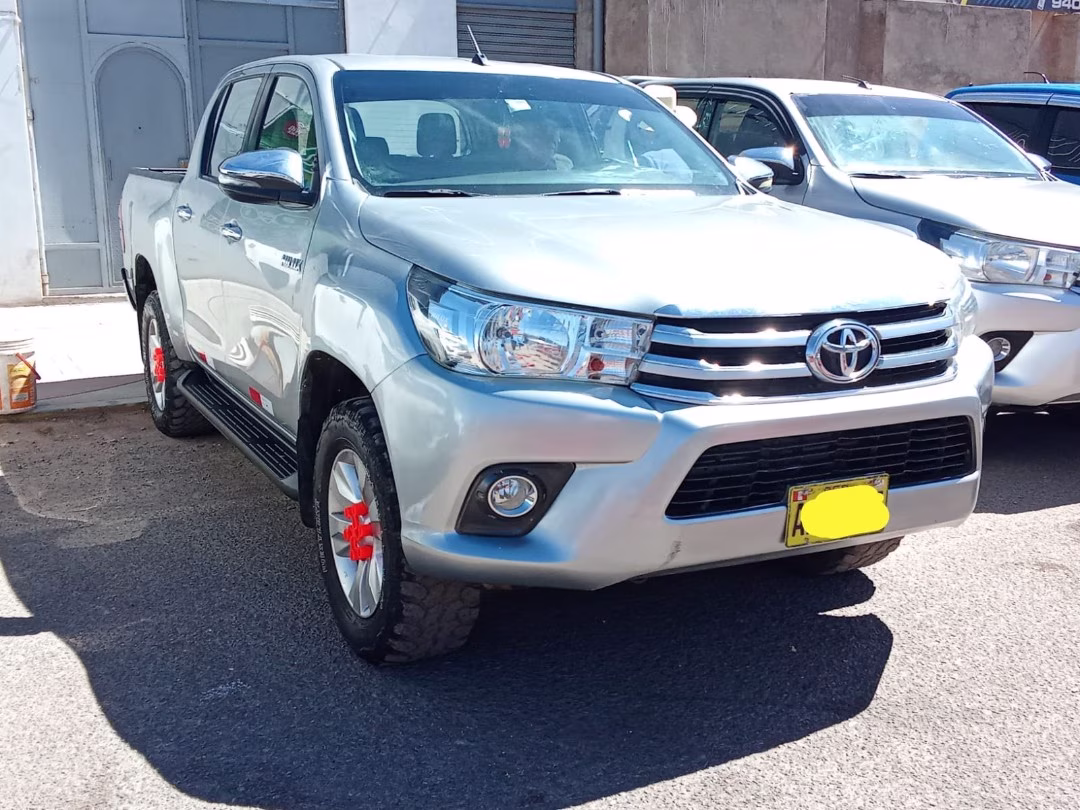TOYOTA HILUX SRV 4X4 2018 — foto 3
