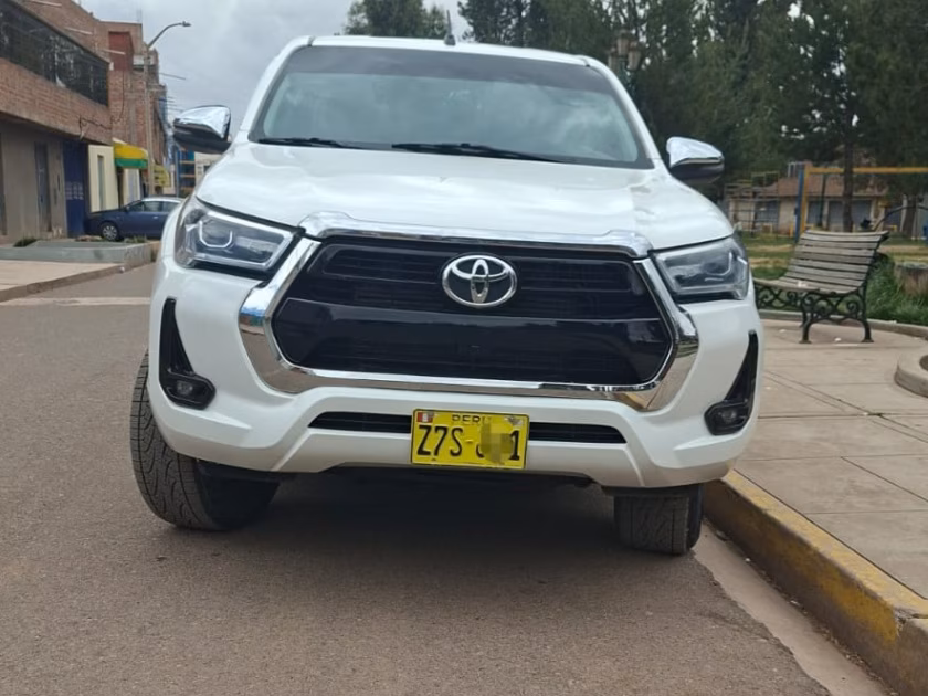 TOYOTA HILUX  4X4 SRV FULL 2022 — foto 5