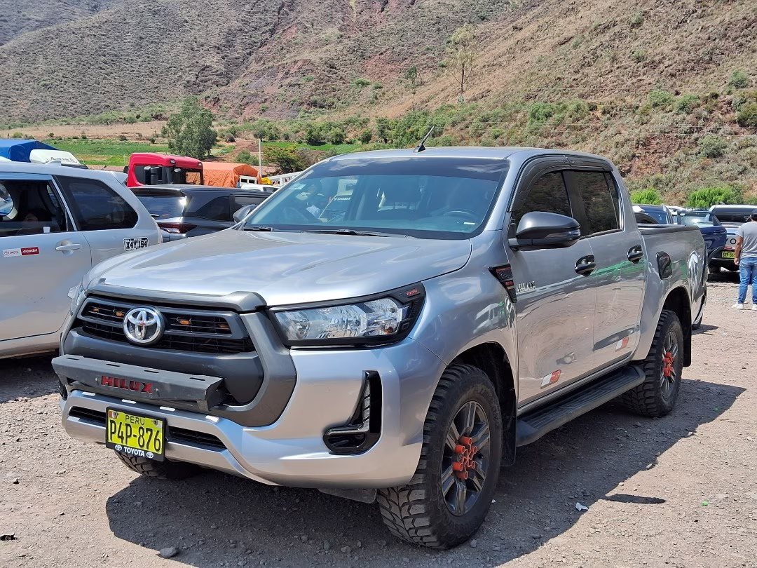 TOYOTA HILUX SR MOD 2023 — foto 1