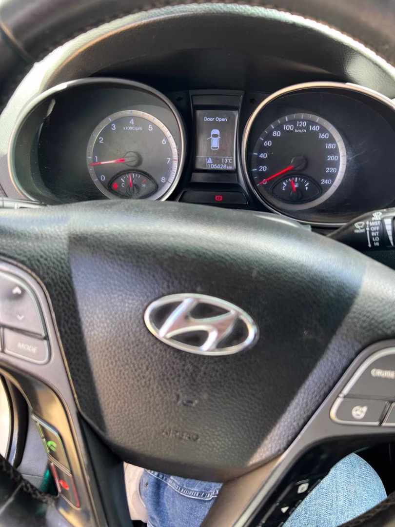 HYUNDAI SANTA FE 2013 — foto 5