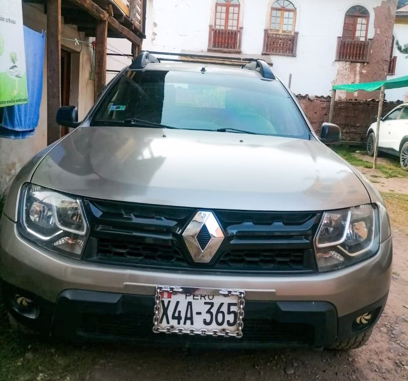 RENAULT DUSTER 2016 — foto 3