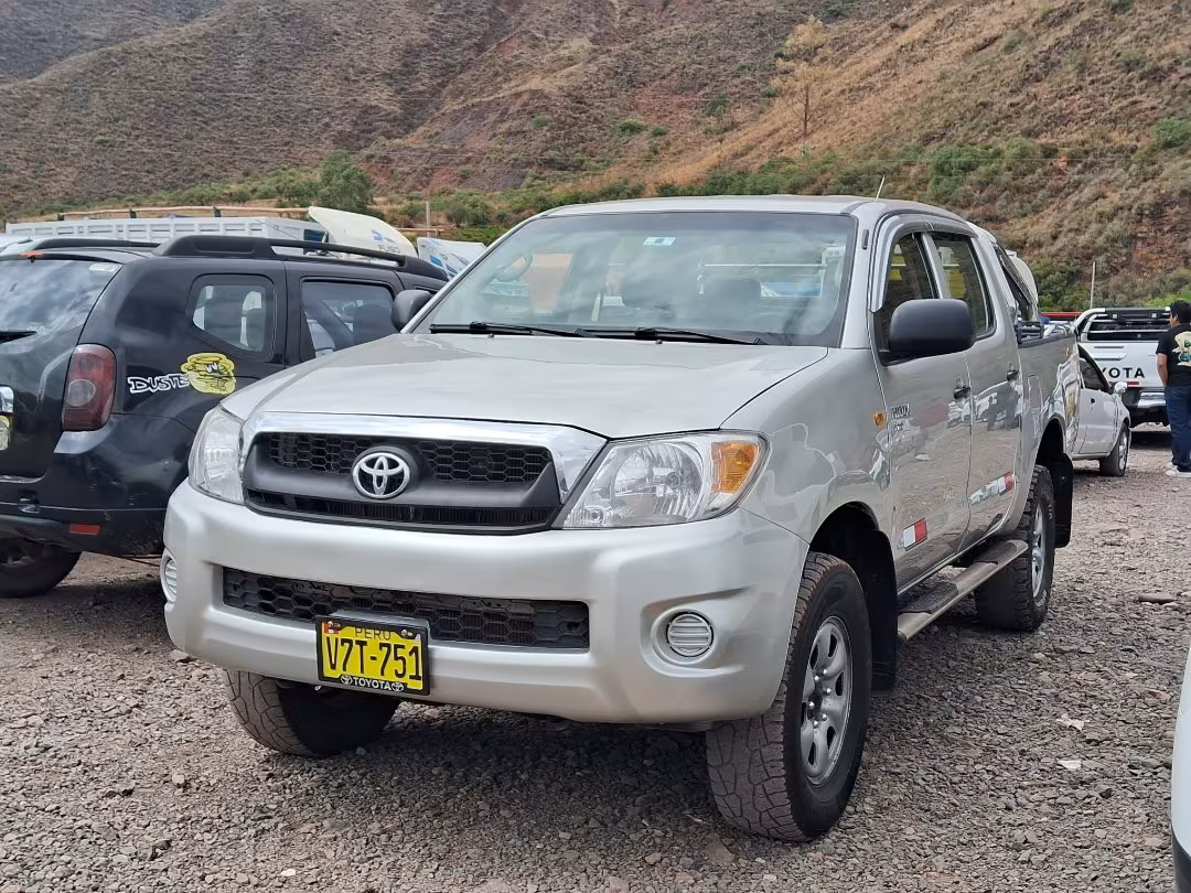 TOYOTA HILUX 4X4 2009 — foto 1