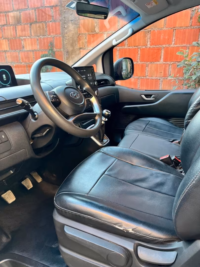 HYUNDAI STARIA — foto 6