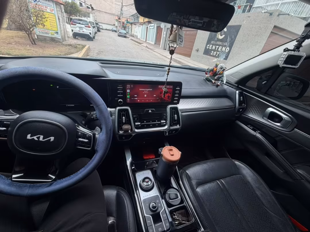 KIA SORENTO 2022 — foto 4