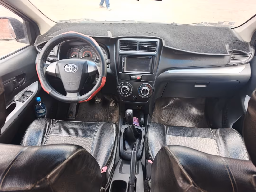 TOYOTA AVANZA 2019 — foto 5