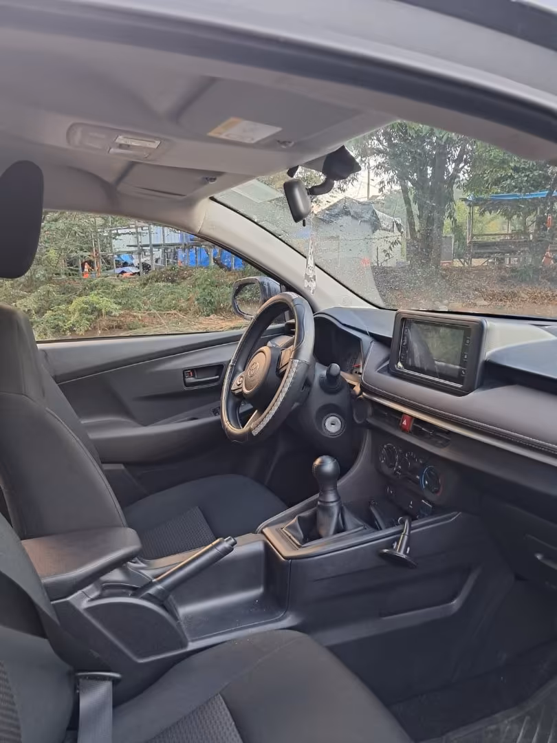 TOYOTA YARIS 2026 — foto 3