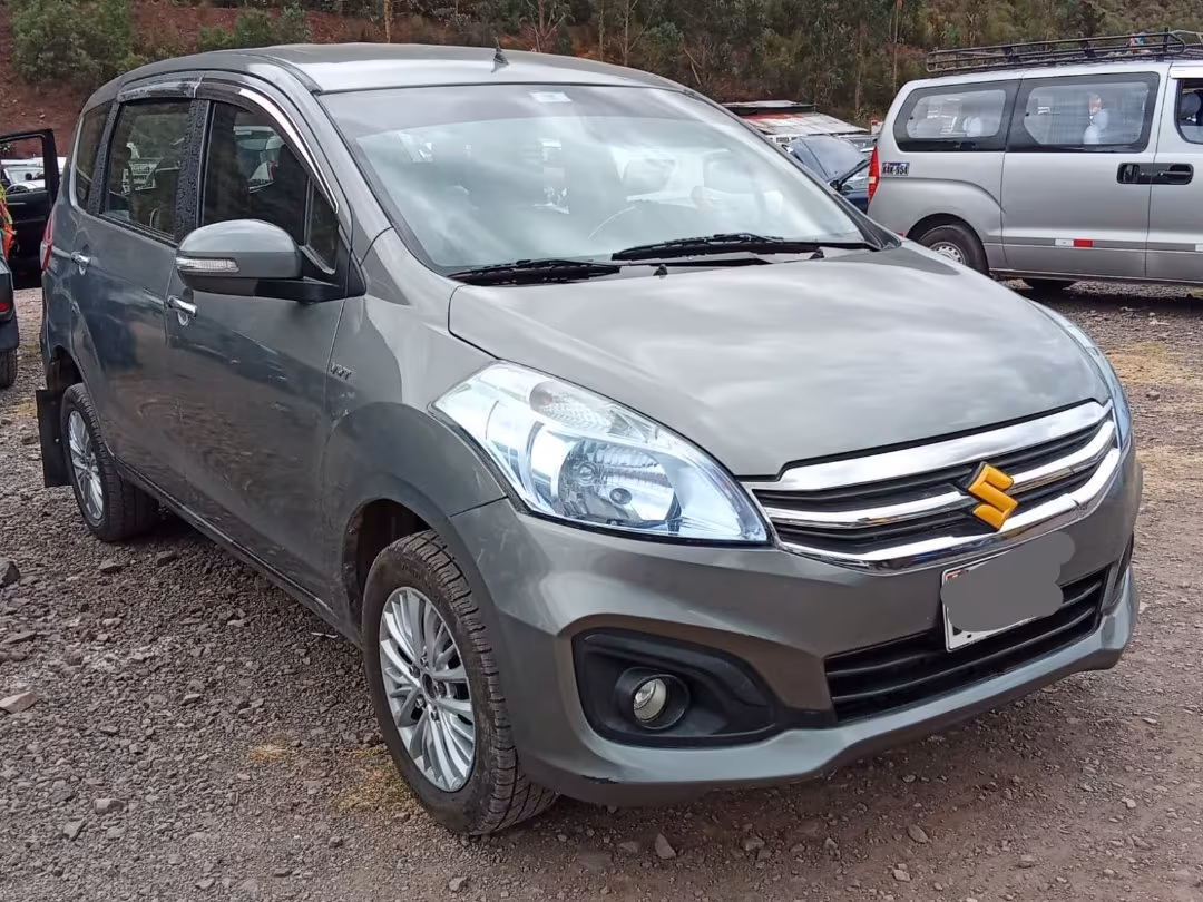 SUZUKI ERTIGA 2018 — foto 4