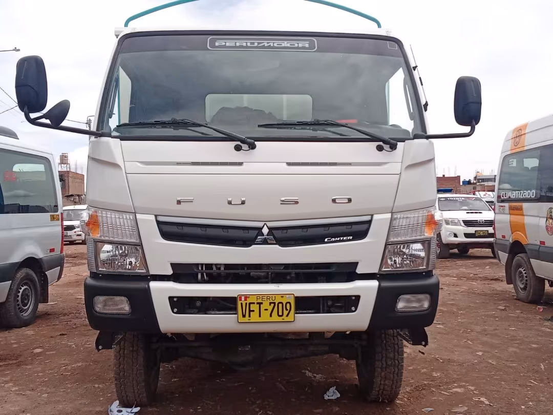 MITSUBISHI FUSO CANTER 2026 MOD 2027 — foto 2