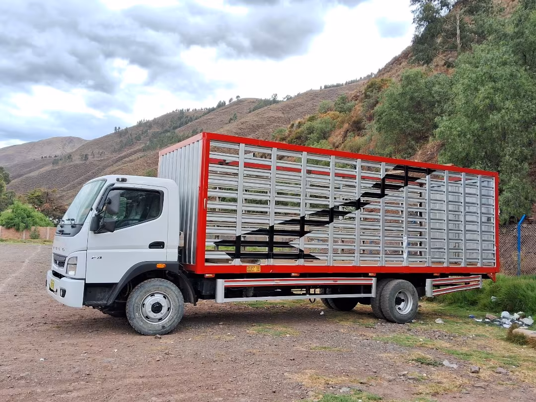 FUSO CAMIÓN 2022 — foto 3