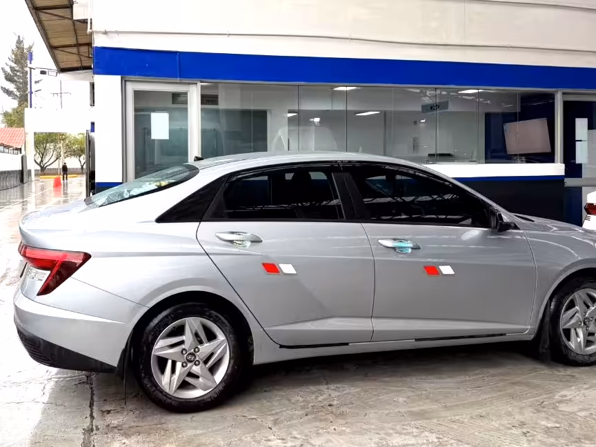 HYUNDAI ACCENT 2026 — foto 7