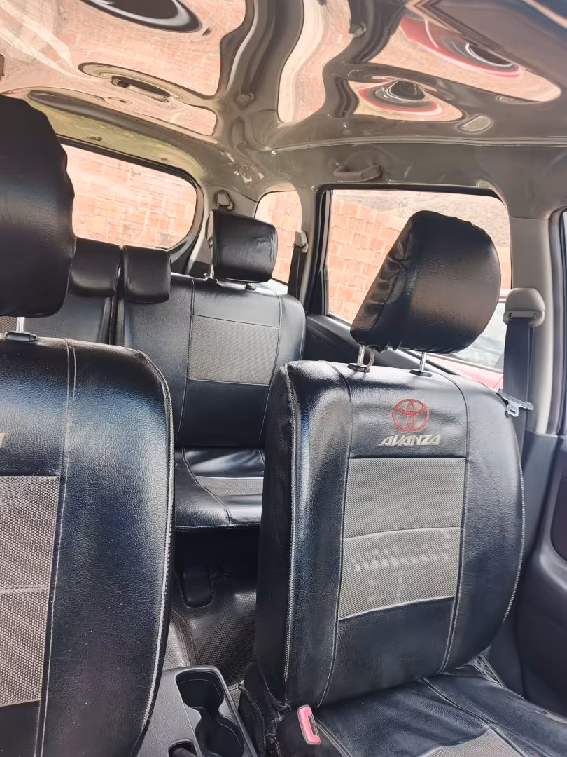 TOYOTA AVANZA 2019 — foto 4