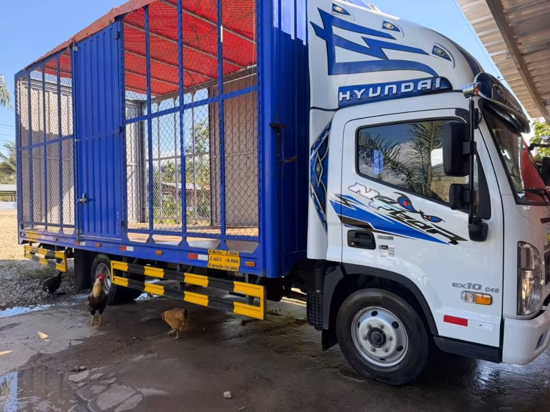 HYUNDAI MIGHTY EX10 2026 — foto 1