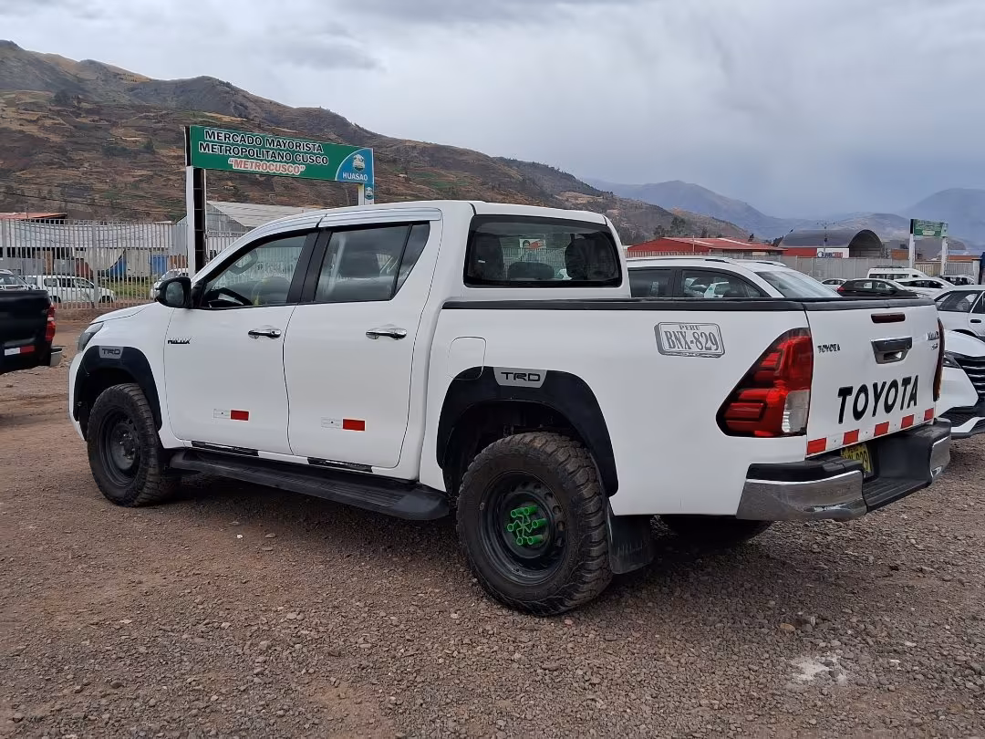 TOYOTA HILUX 2022 MOD 2022 — foto 2