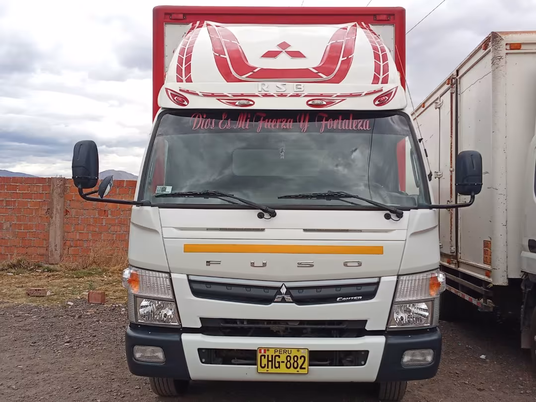 MITSUBISHI FUSO CANTER 2026 — foto 2