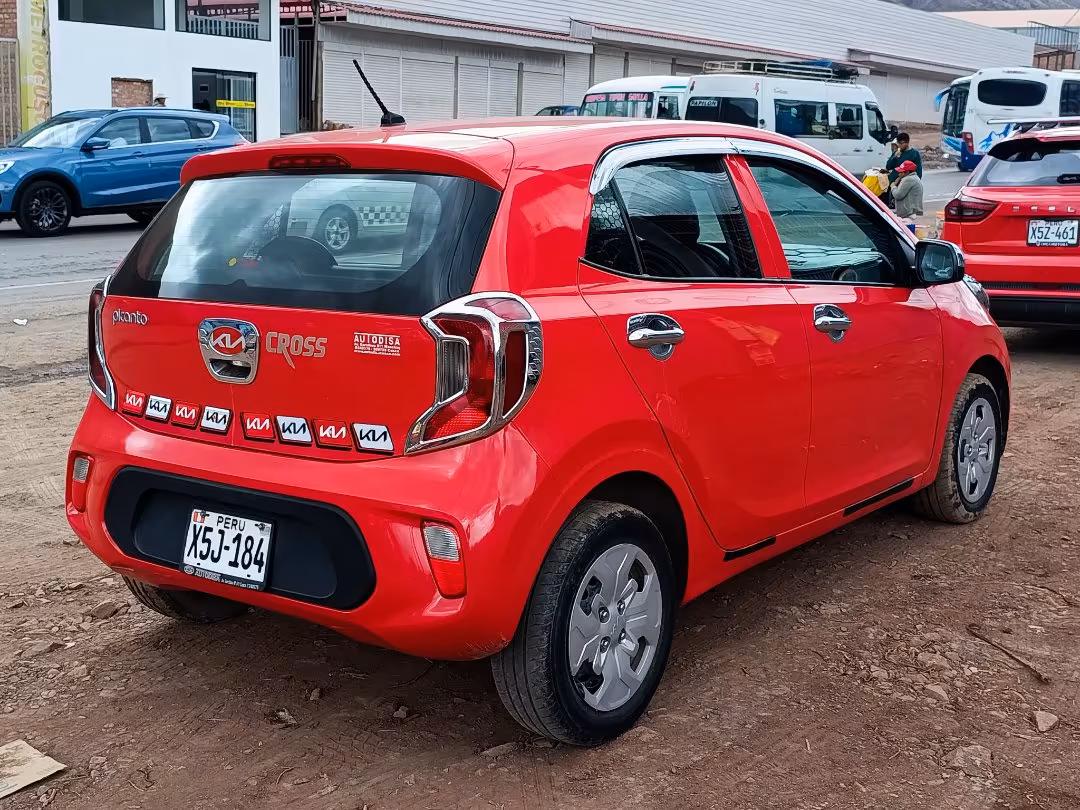 KIA PICANTO 2023 MOD 2024 — foto 4