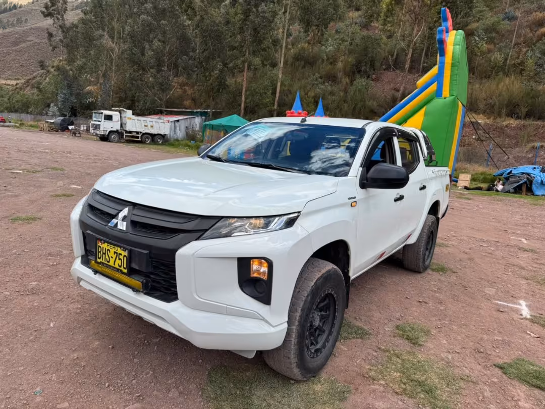 MITSUBISHI L200 2021 — foto 3