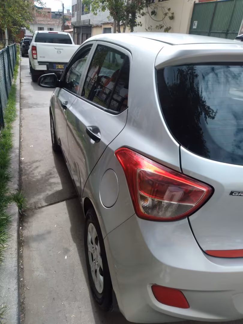 HYUNDAI GRAND I-10 2016 MOD 2017 — foto 2