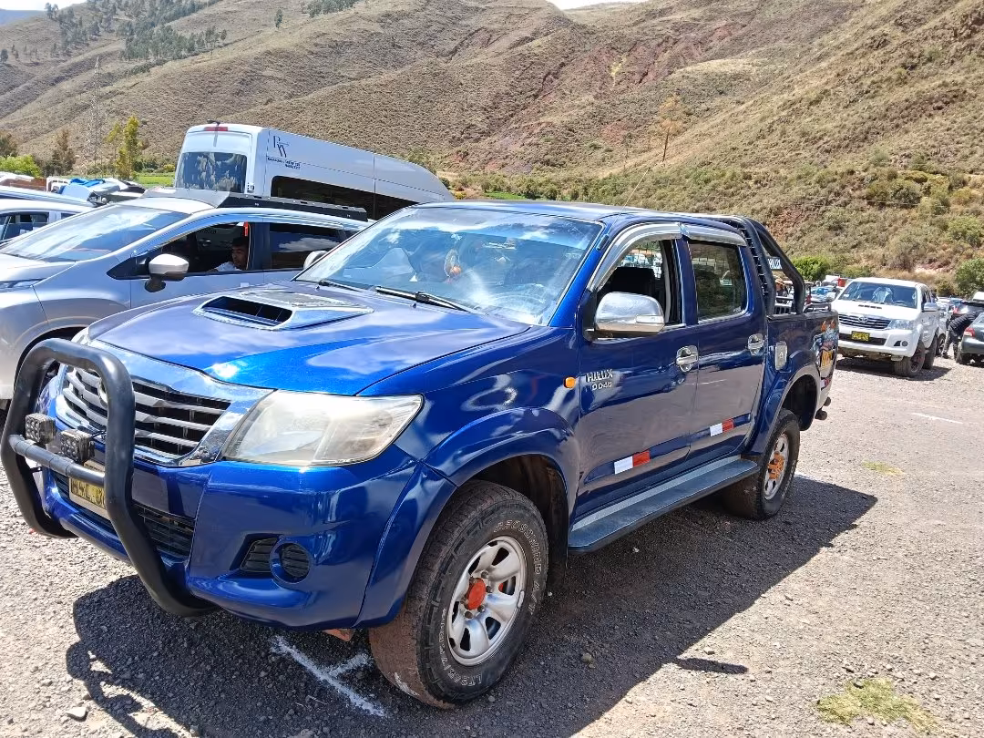 TOYOTA HILUX SRV 2010 MOD 2010 — foto 1