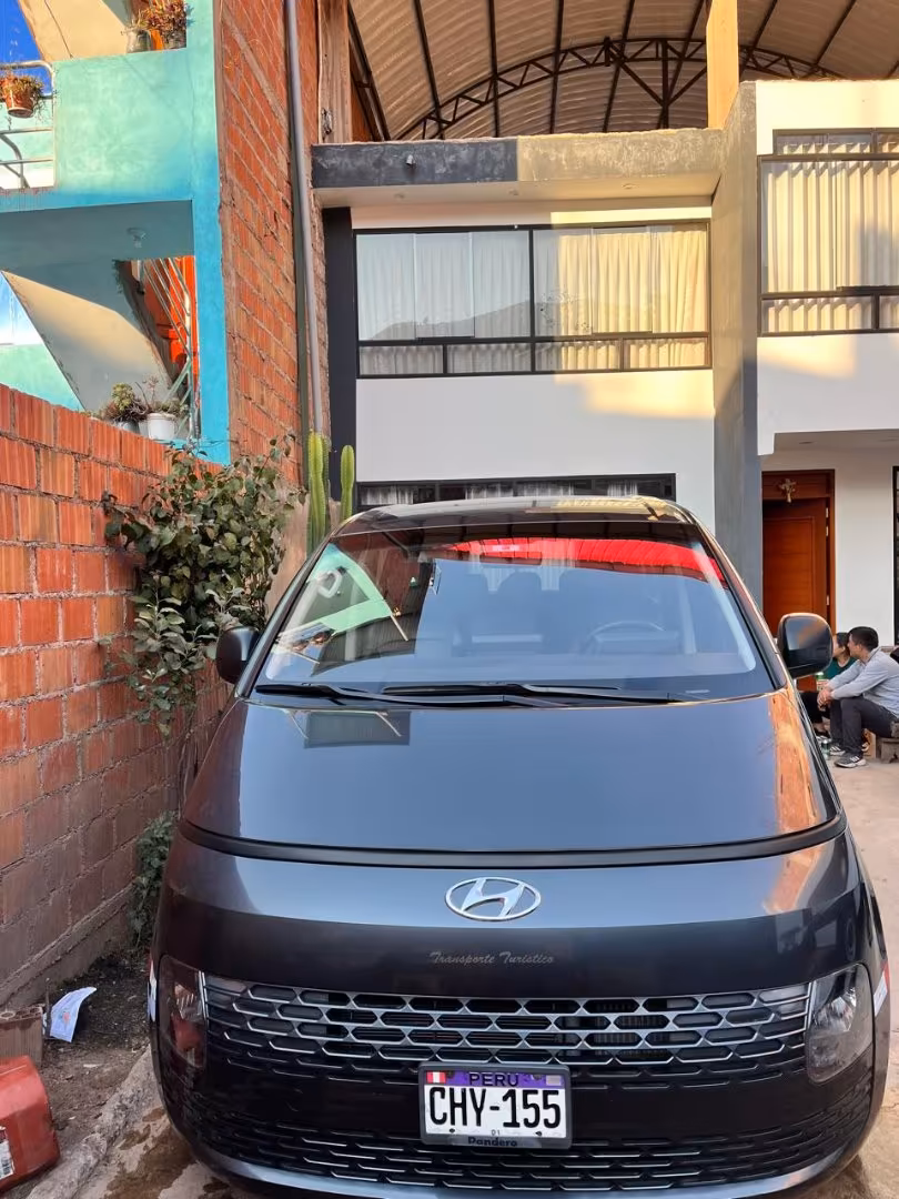 HYUNDAI STARIA — foto 3