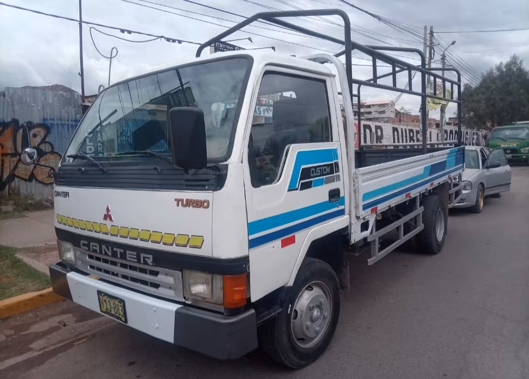 MITSUBISHI CANTER 1993 — foto 1