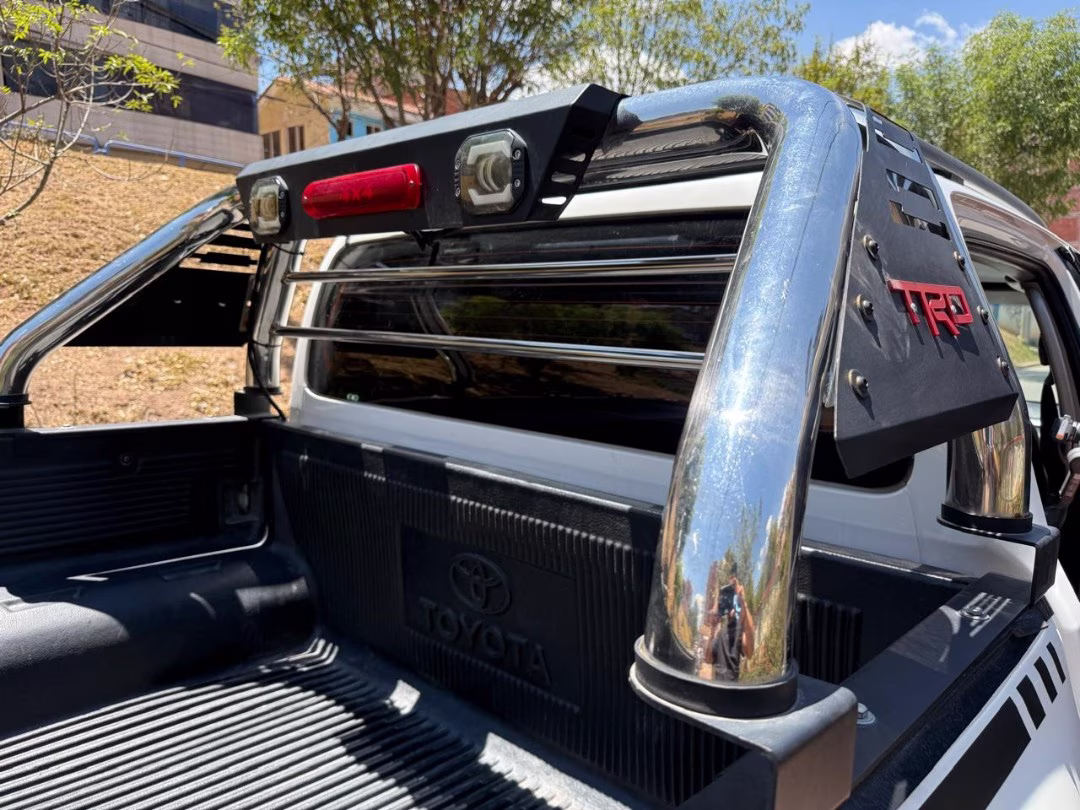 TOYOTA HILUX SR 4X4 2022 — foto 6