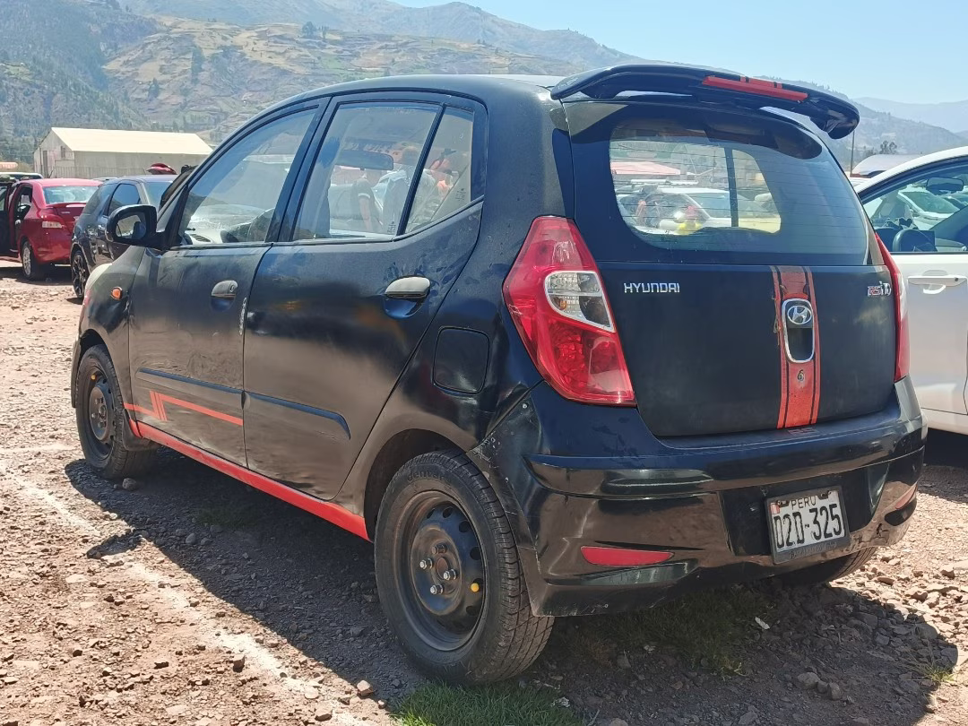 HYUNDAI I10 2012 — foto 2