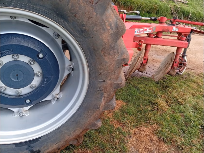 MAHINDRA FULL  86-110 — foto 5