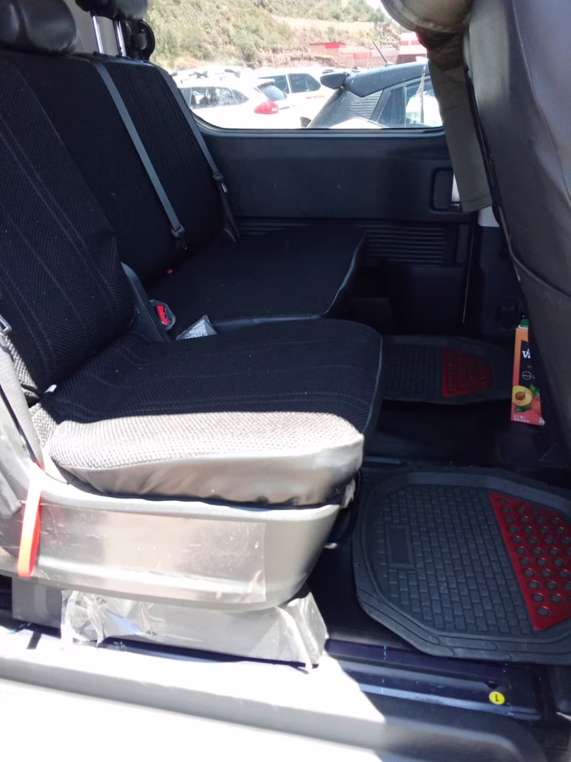 HYUNDAI STARIA 2026 MOD 2027 — foto 6