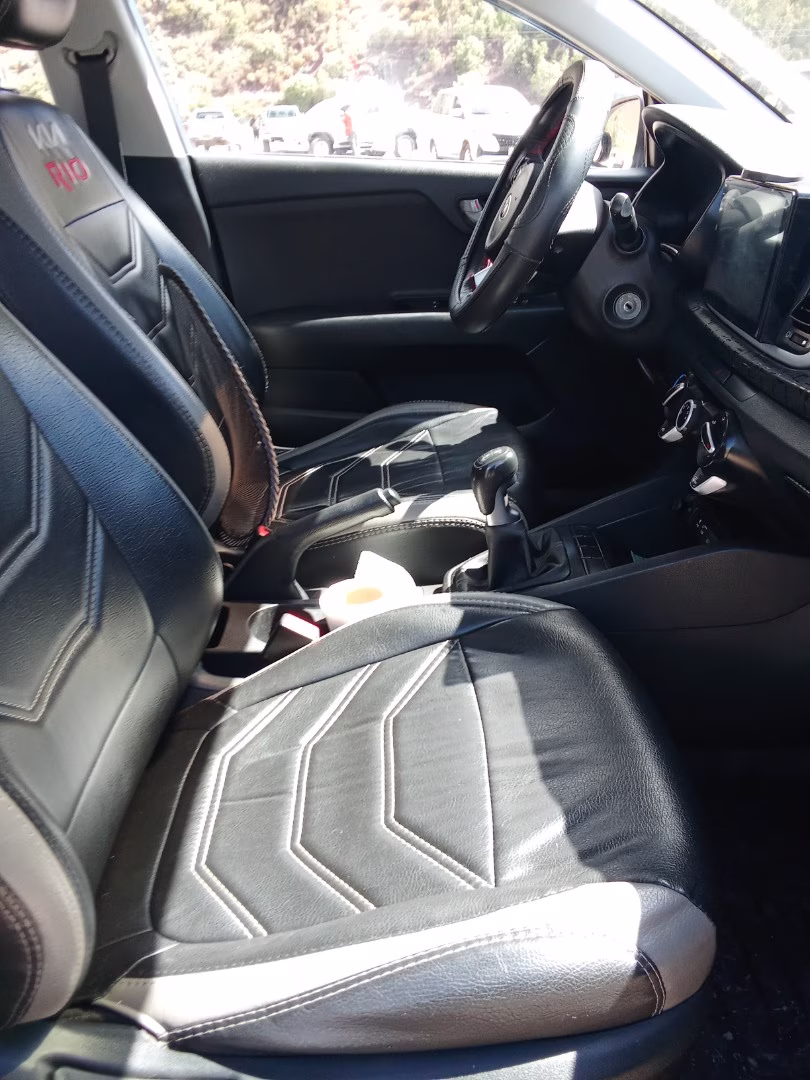 KIA RIO 2020 MOD 2021 — foto 6