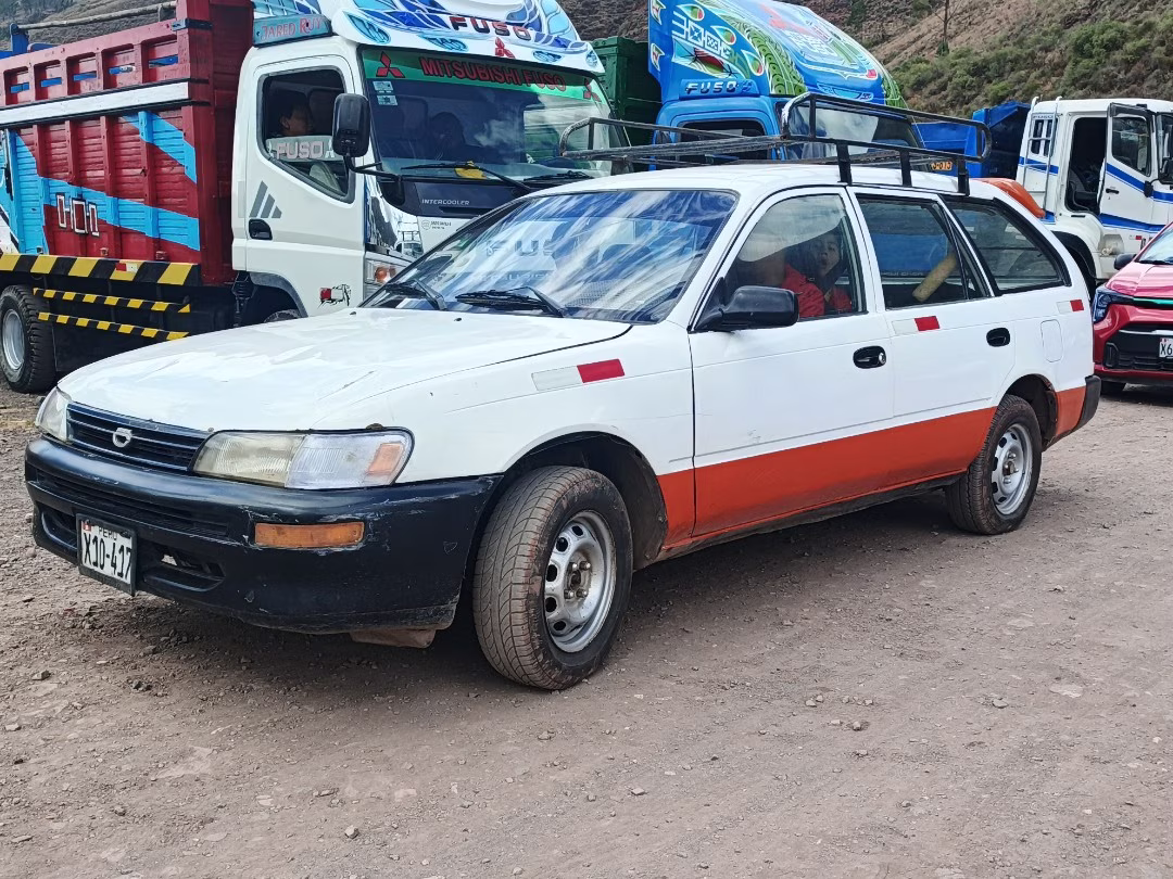 TOYOTA COROLLA 1997 — foto 2
