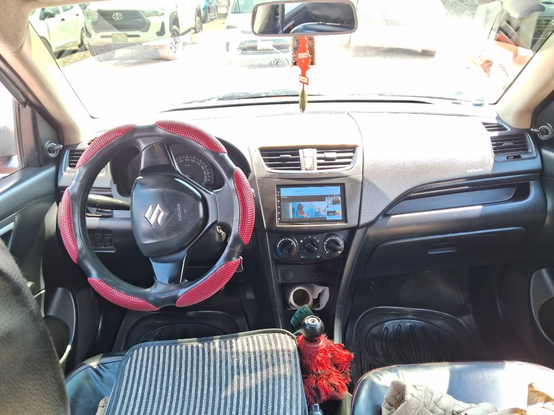 SUZUKI SWIFT 2016 MOD 2017 — foto 5