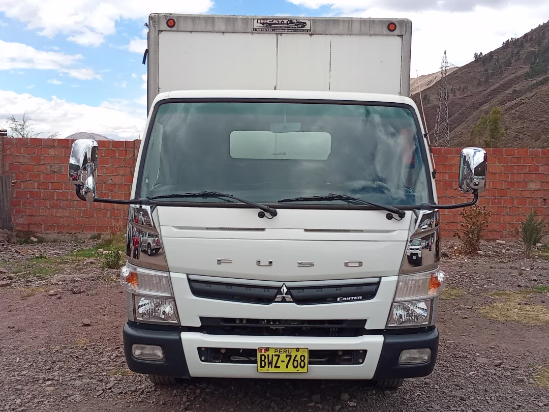 MITSUBISHI FUSO CANTER 2024 — foto 3