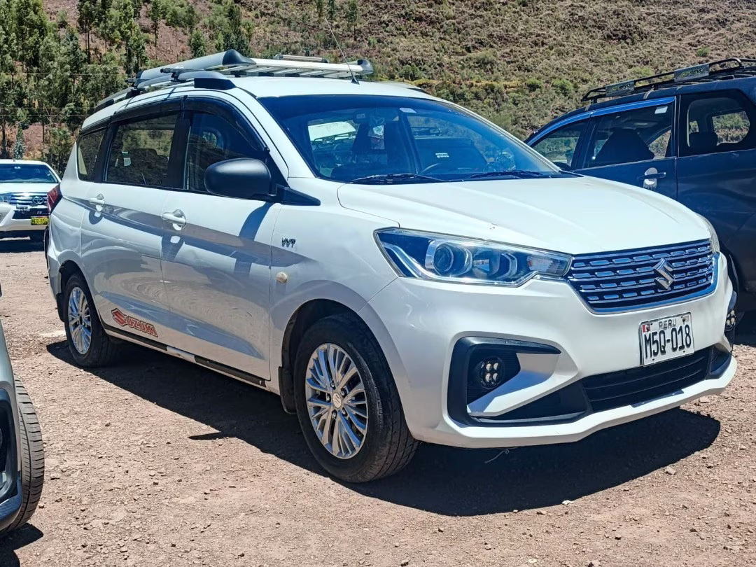 SUZUKI ERTIGA 2022 — foto 3