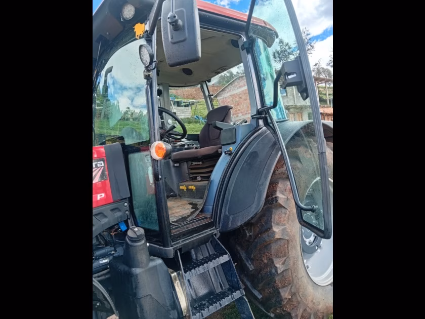 MAHINDRA FULL  86-110 — foto 4