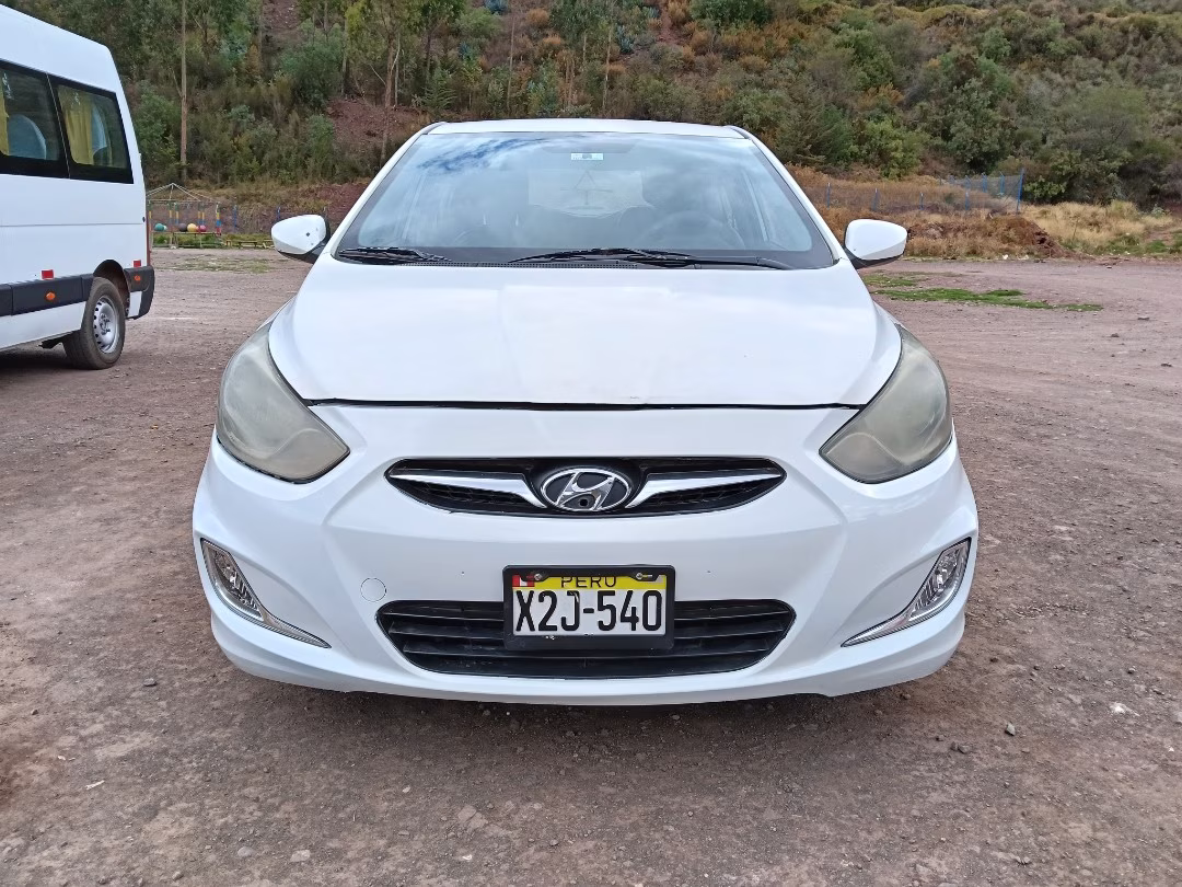 HYUNDAI ACCENT 2012 MOD 2012 — foto 6