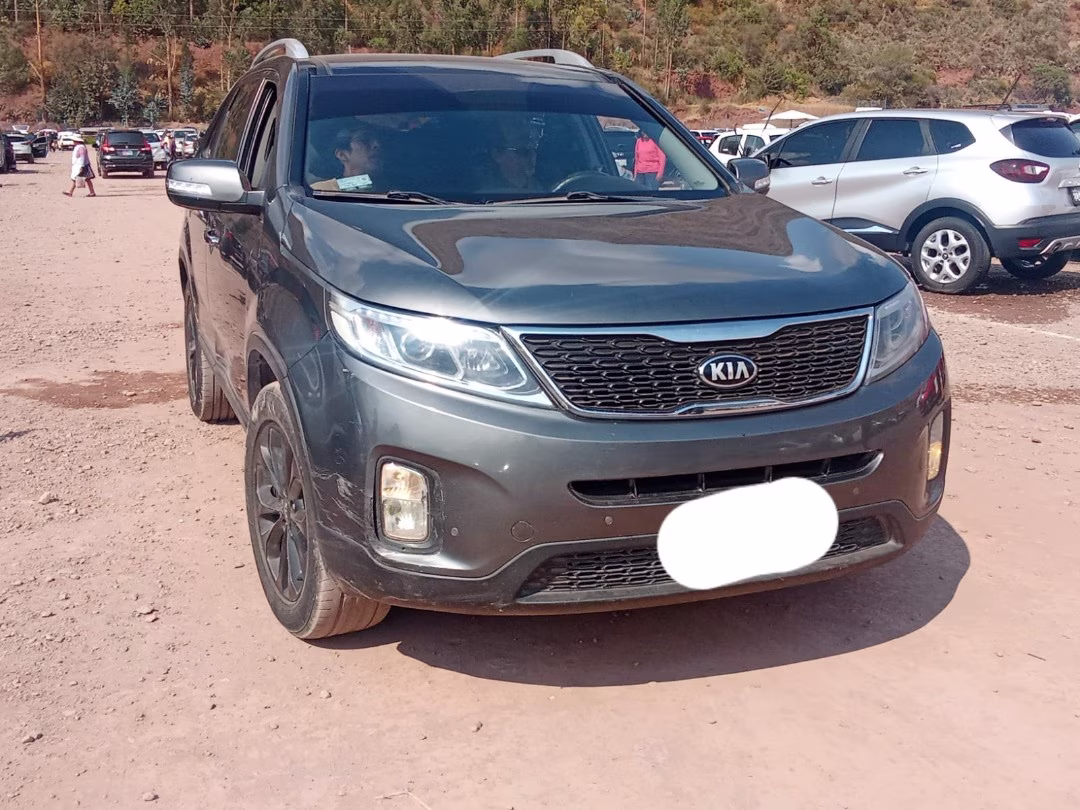 KIA SORENTO 2014 — foto 3