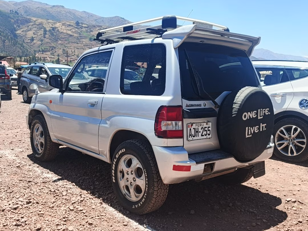 MITSUBISHI PAJERO IO 2000 — foto 2