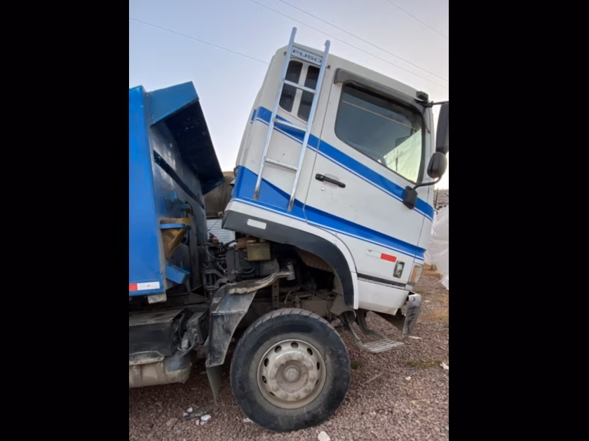MITSUBISHI FUSO SUPER GREAT 1998 — foto 2