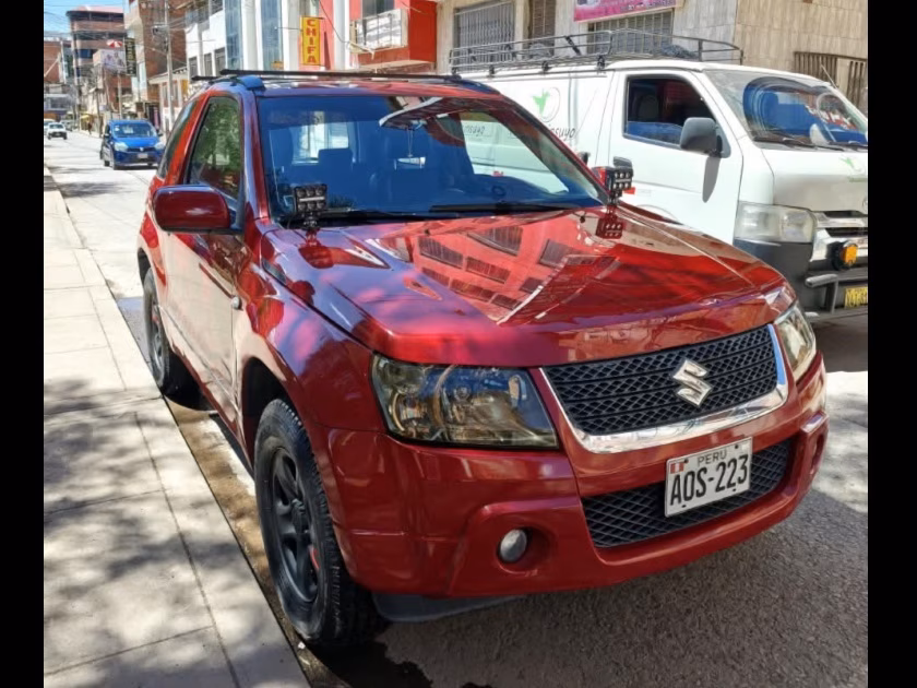 SUZUKI GRAND VITARA 2011 — foto 2