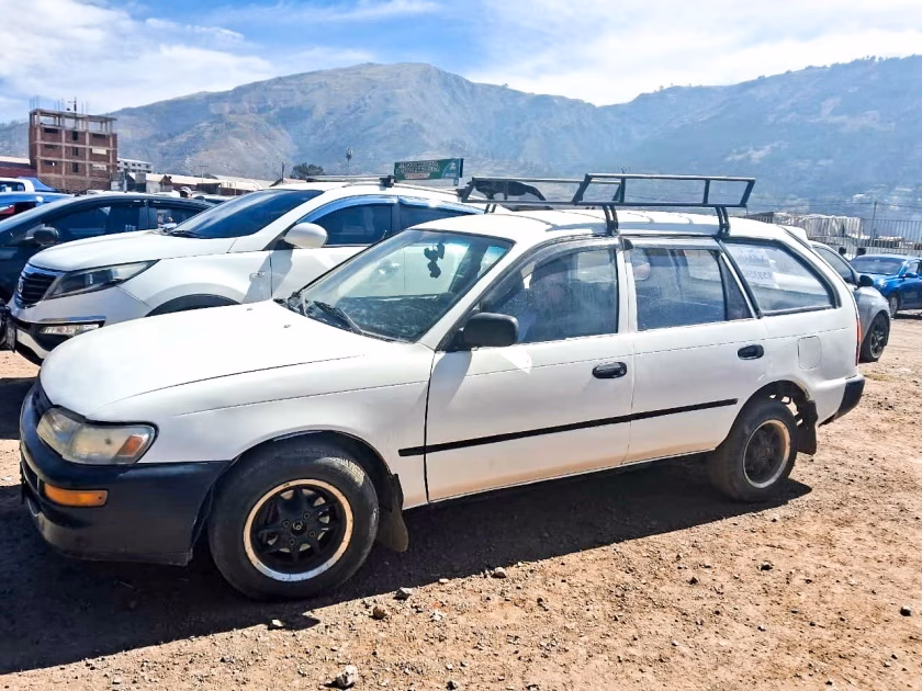TOYOTA COROLLA 1998 — foto 3