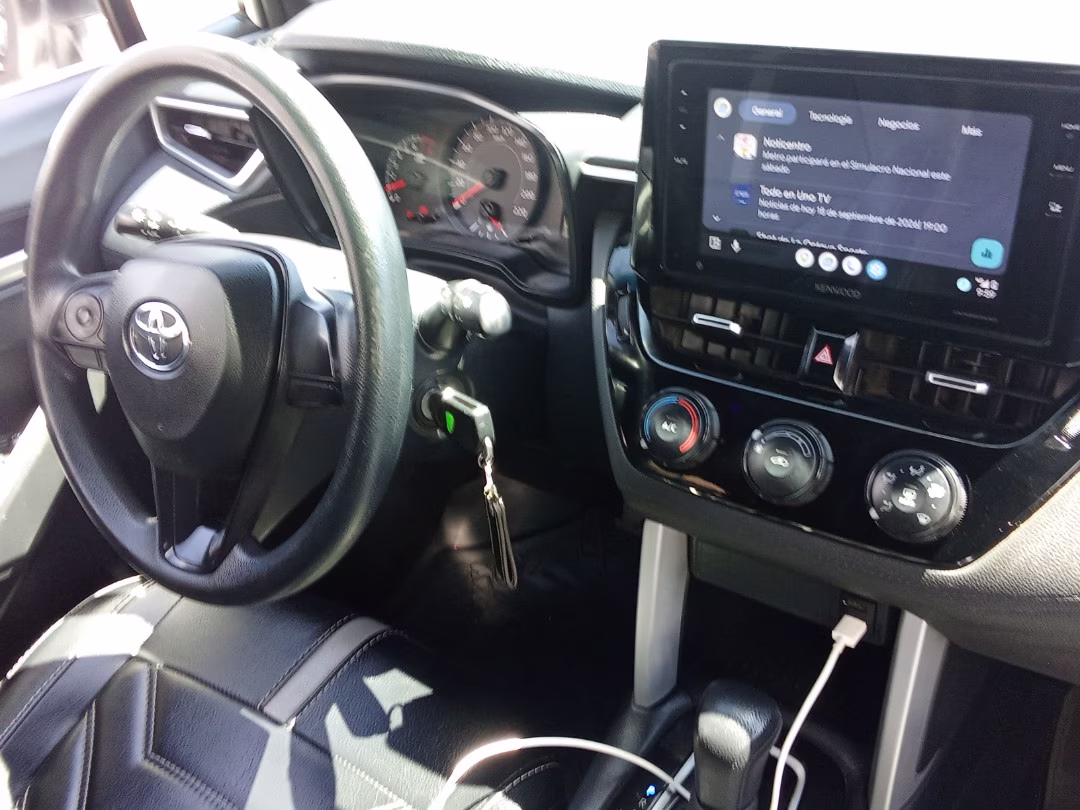 TOYOTA CROSS 2024 — foto 5