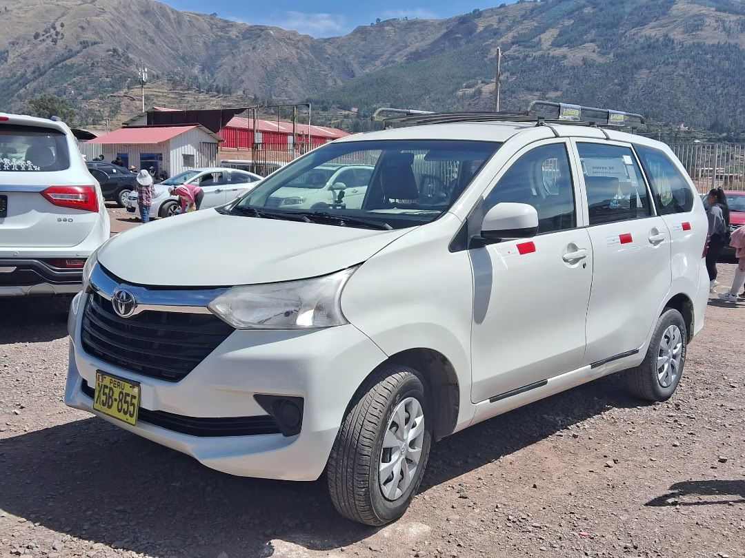 TOYOTA AVANZA MOD 2022 — foto 1