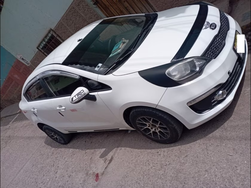 KIA RIO 2017 MOD 2018 — foto 1