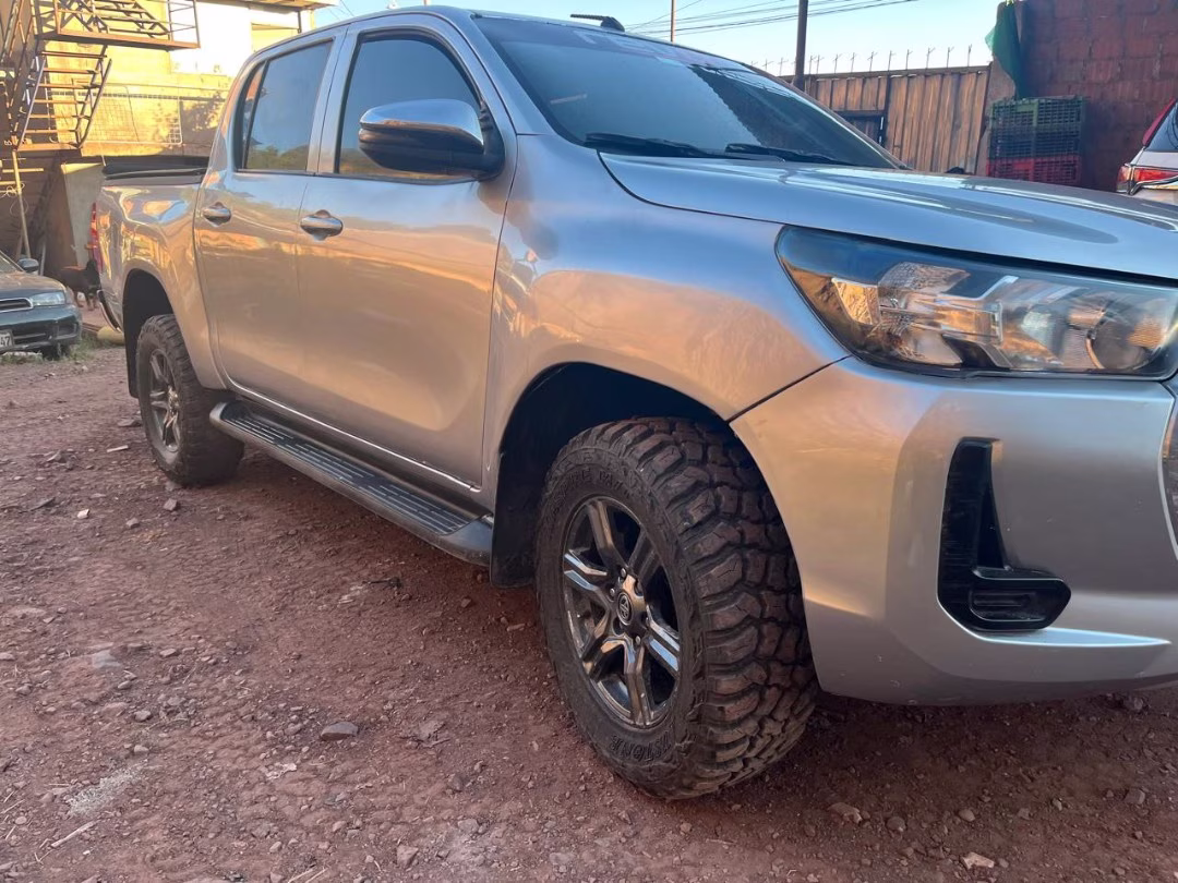 TOYOTA HILUX SR FULL 4X4 2023 MOD 2023 — foto 4